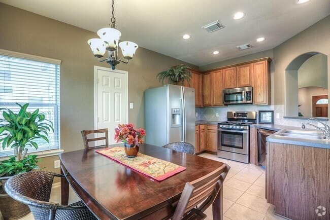 Building Photo - 66 W Spindle Tree Cir Rental