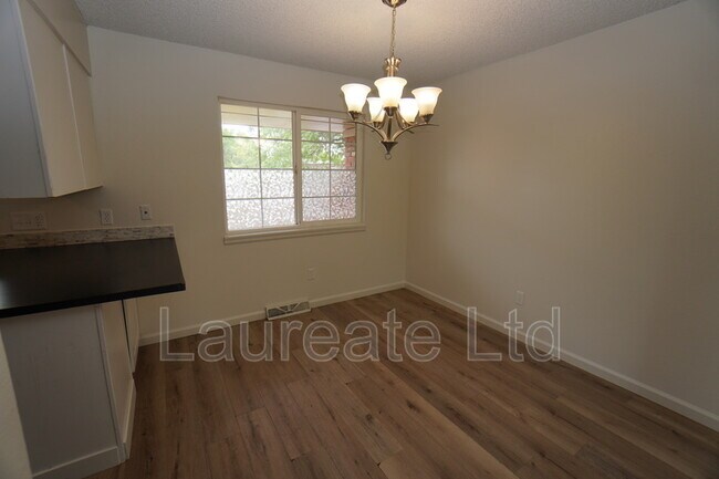 Photo - 1110 Dexter St