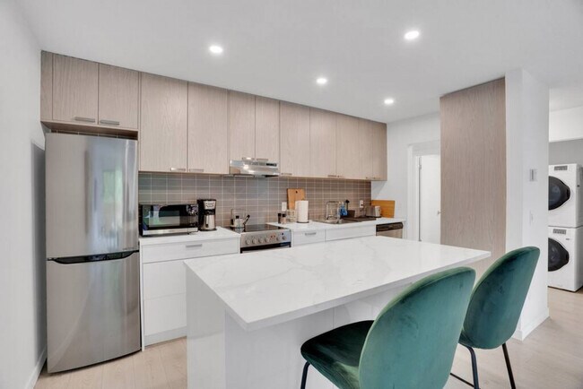 Photo - 1855 W 2nd Ave Unit SI ID1051801P