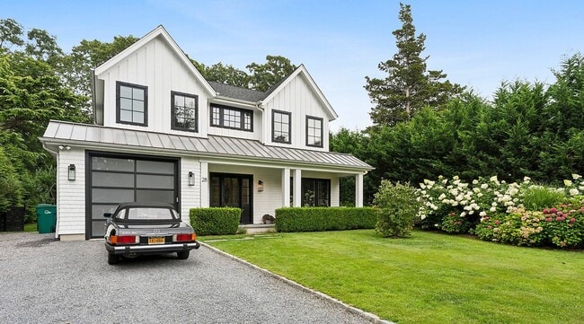 Photo - 28 Parkway Dr