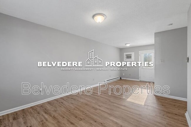 Photo - Third Ave N (507)