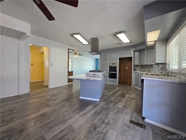 Photo - 1204 Church St