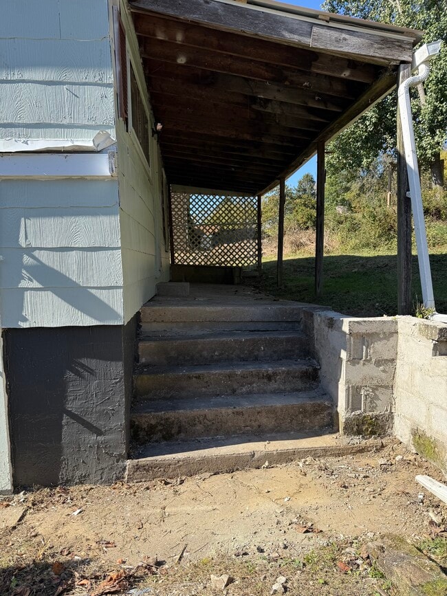 Photo - 74 N Highland Ave