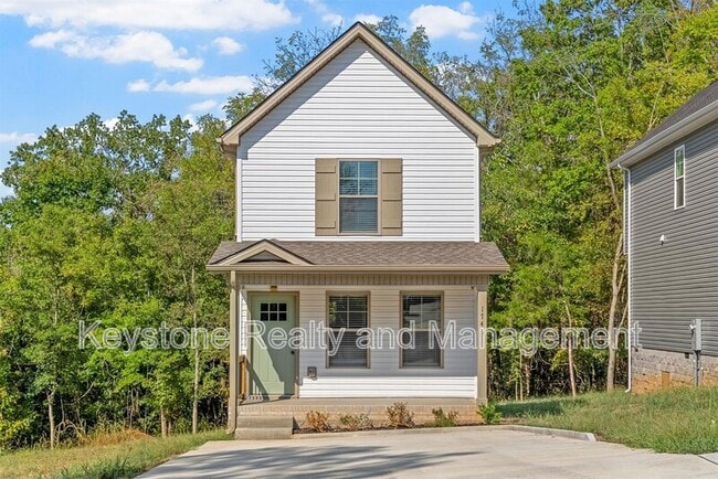 Building Photo - 174 Oak St