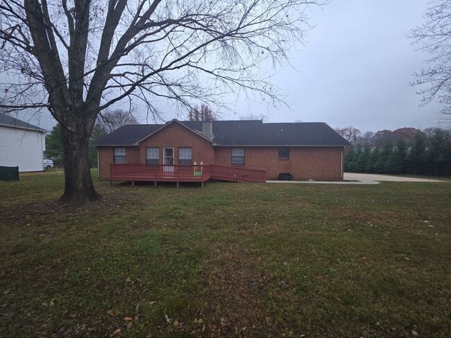 Photo - 2729 Churchill Dr