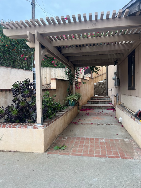 Photo - 8474 Golden Ridge Rd