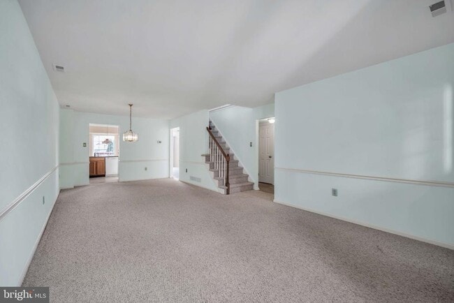 115 Mulberry Dr