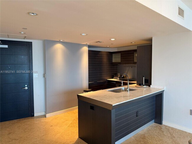 Photo - 200 Biscayne Blvd Way Unit 3303