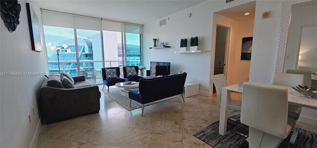 Photo - 3131 NE 188th St Unit 1-810