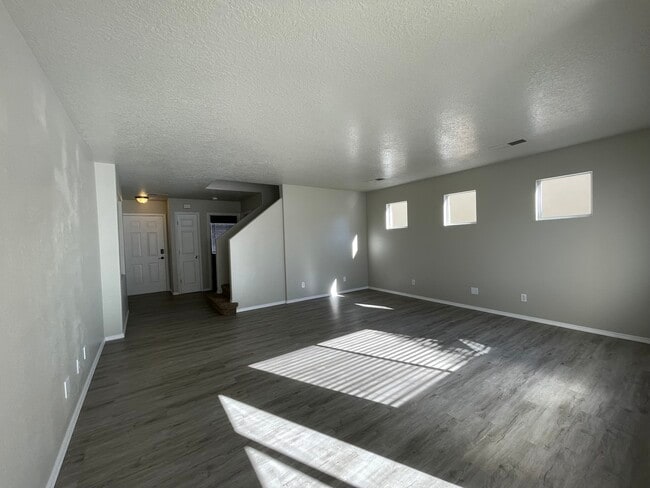 Photo - 10716 Habanero Way SE