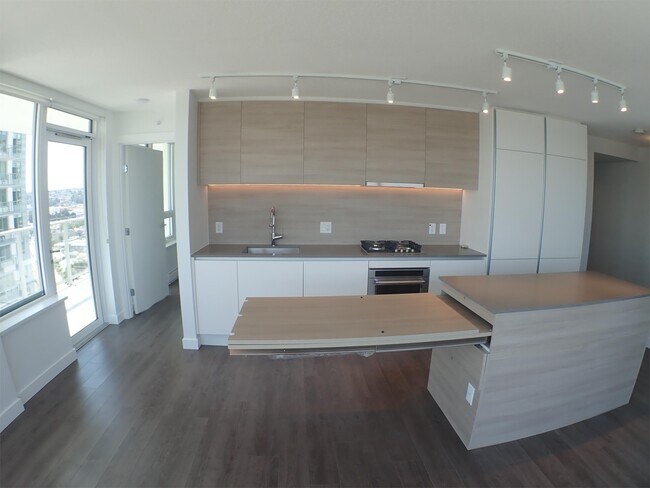 Photo - 908 Quayside Dr