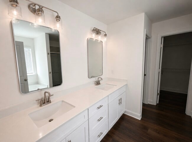 Photo - 108 N Maxwell Ave