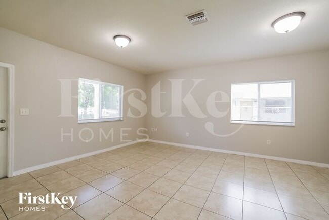 Photo - 10131 W Indigo St