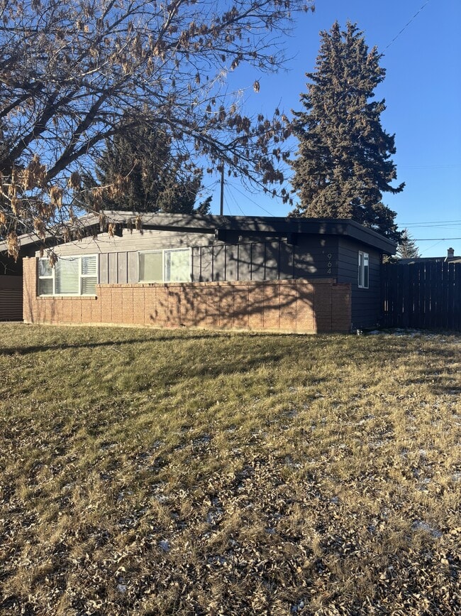 Photo - 964 Stokes Ave