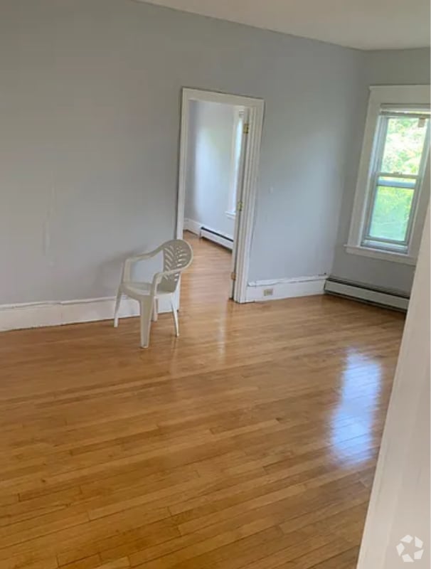 Building Photo - 11 Malden St Rental