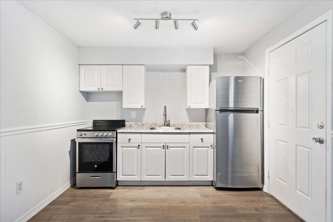 Photo - 810 Sycamore Street