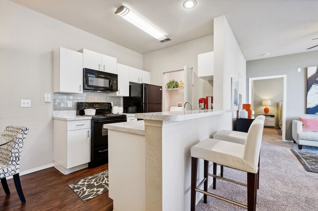 Photo - Vista Lake Ned