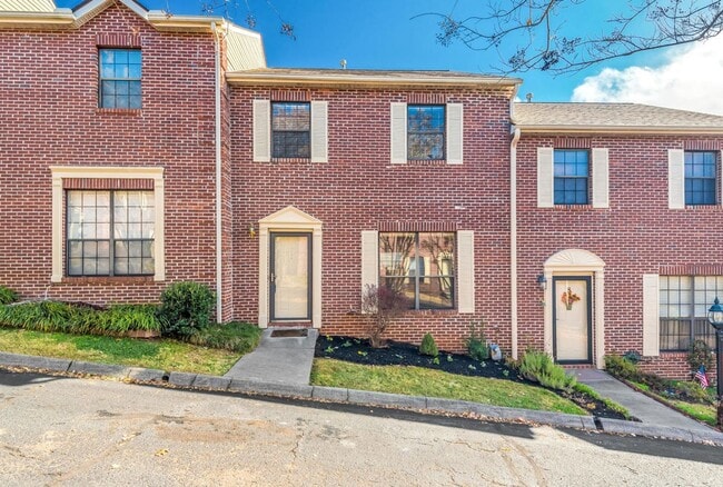 2 Bedroom/2.5 Bath Spacious Condo in West ... - 2 Bedroom/2.5 Bath Spacious Condo in West ...