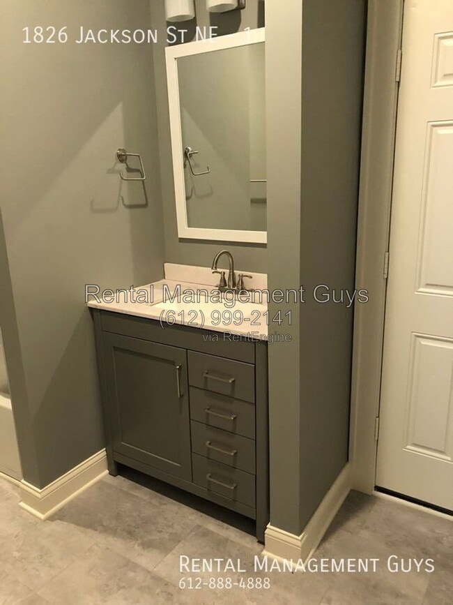 1826 Jackson St NE Unidad 1