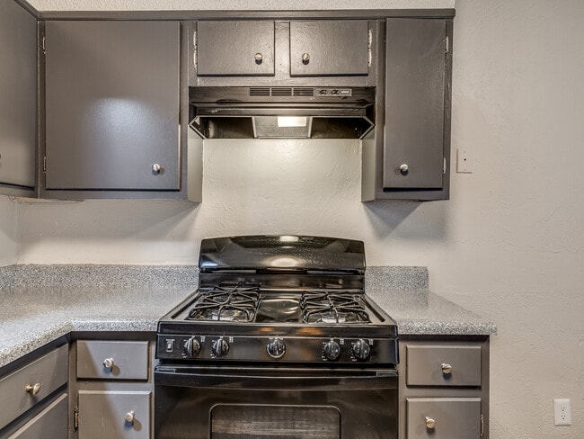 The Ridge - Kitchen