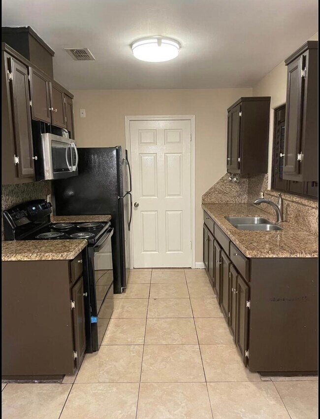 Photo - 307 S Sol Dorado St