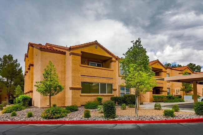 2 Bed, 2 Bath 1st Floor Condo In West Las ... - 2 Bed, 2 Bath 1st Floor Condo In West Las ... Unit 1029