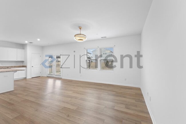 Photo - 3038 Langhorne Ave SW