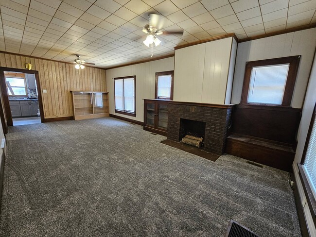 Building Photo - 1506 Greenwood