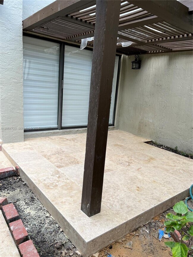 Photo - 9990 NW 9th Street Cir