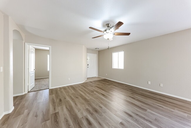 Photo - 6054 W Jones Ave