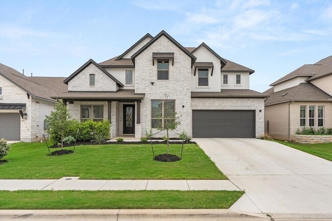 Photo - 372 Hollister Dr