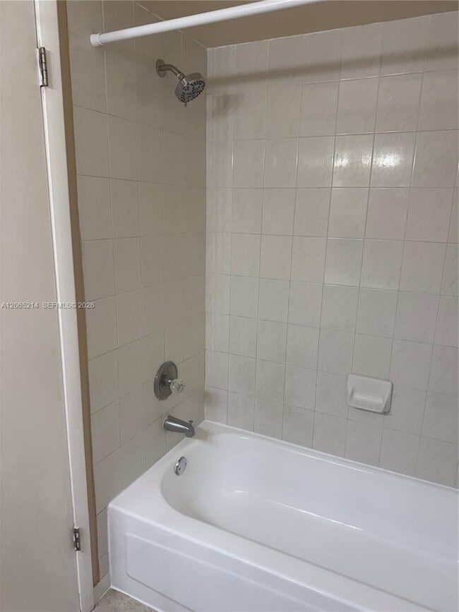 Photo - 722 NW 125th Ct Unit B