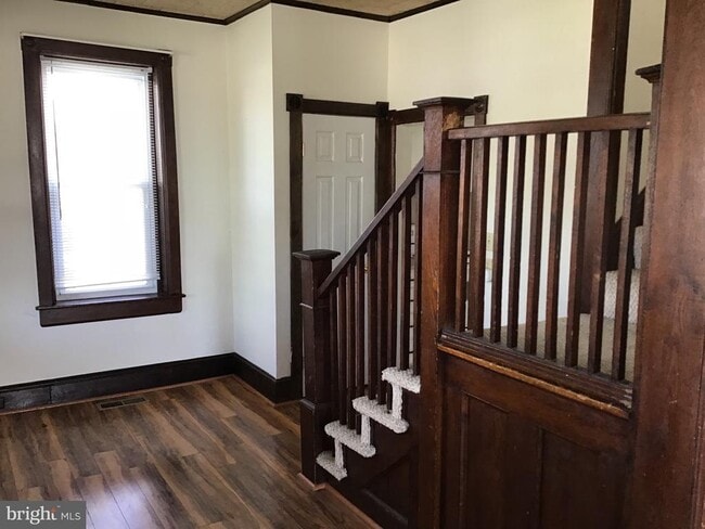 Photo - 1822 E Main St