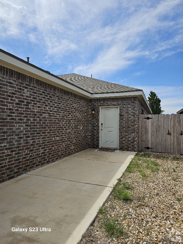 Building Photo - 5525 Itasca St Rental