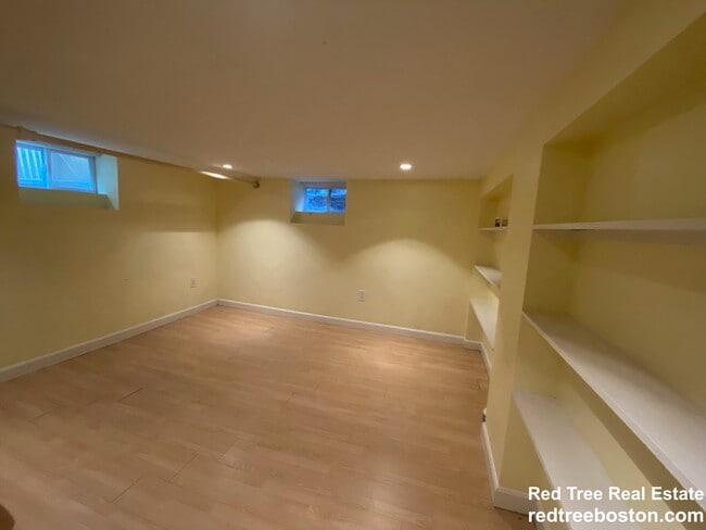 Photo - 22 Eastburn St