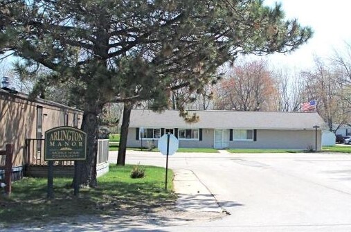 Photo - Arlington Manor Apartments