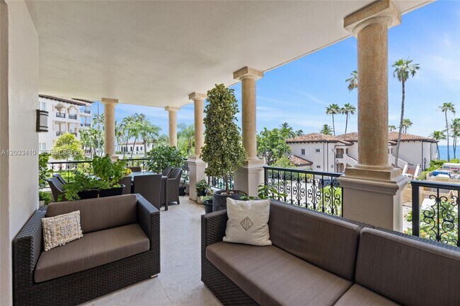 19122 Fisher Island Dr Unit 19122