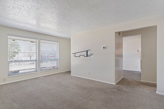 Photo - 350 E Unit #1