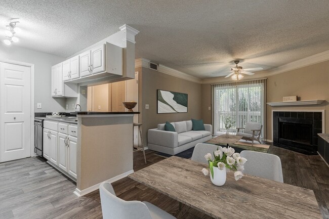 Photo - Hampton Greene Apartment Homes