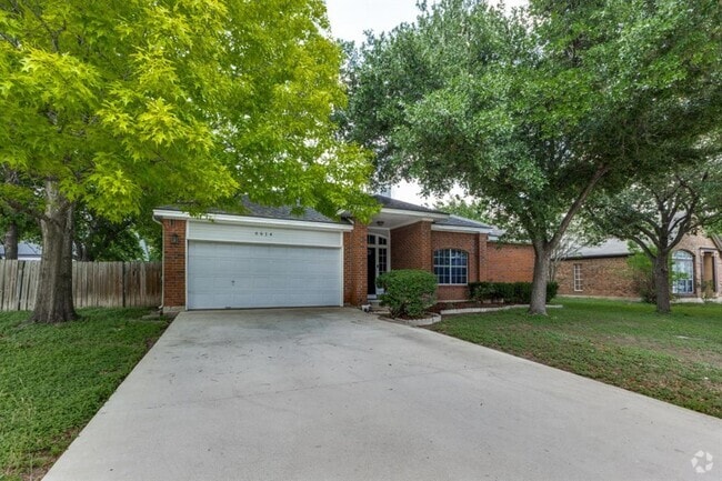 Building Photo - 6614 Bramber Ln Rental