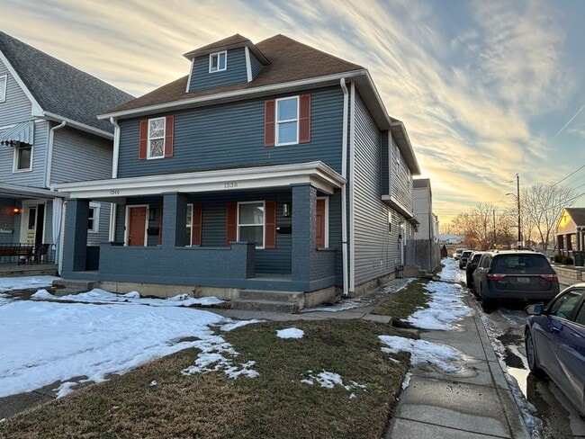 Building Photo - 1338 Barth Ave Unit 1340 1/2