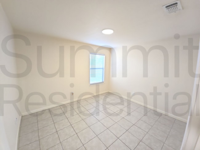 1134 Indian Hollow