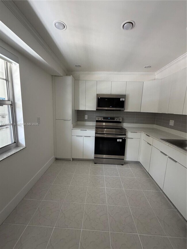 4007 N Cypress Dr Unit 203