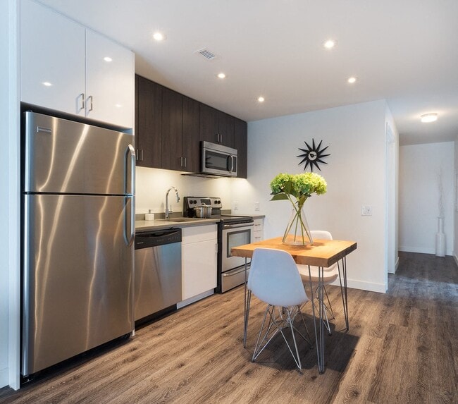 Photo - The Spot At 2815 Pembina