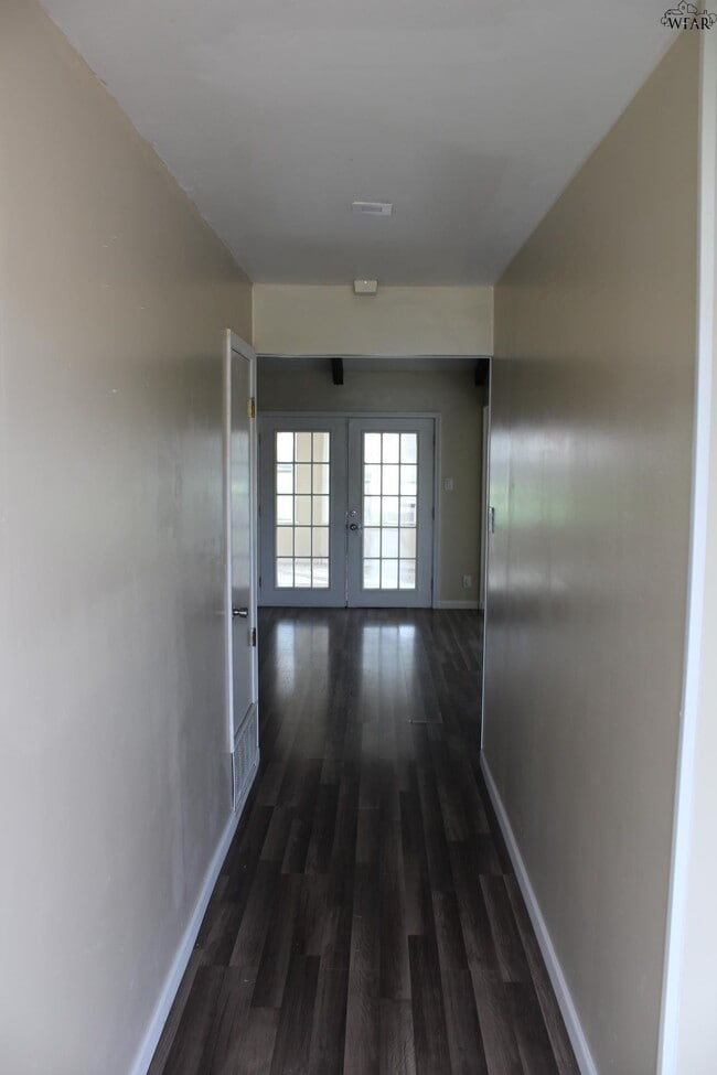 Photo - 5508 Hooper Dr