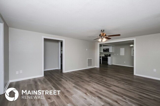 Photo - 7145 Pinewood Dr