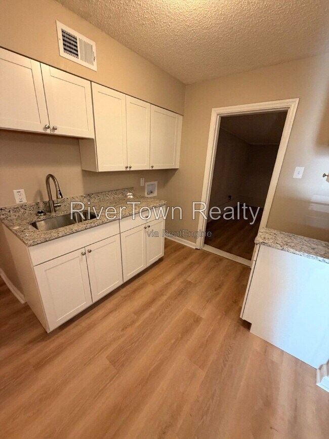 Photo - 1511 Elkwood St