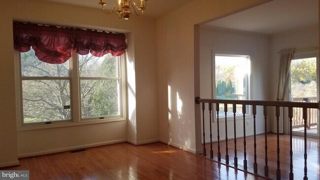 Photo - 10628 Sawdust Cir