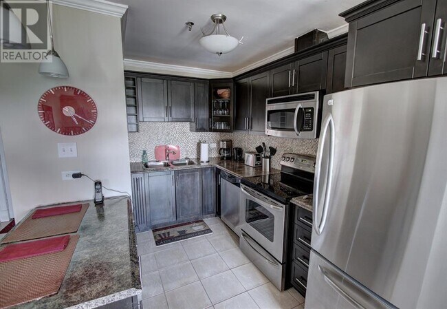 Photo - 100 Elizabeth Ave