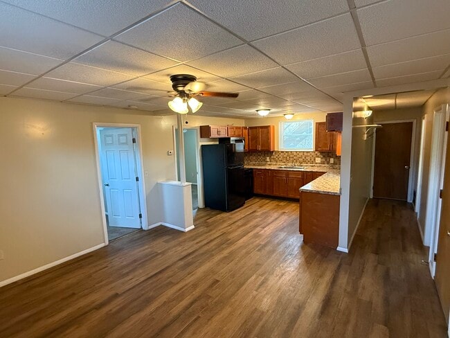 Building Photo - 2965 Columbus St Unit D